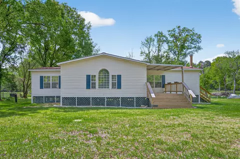 421 Dove Creek Dr, Coldspring, TX 77331