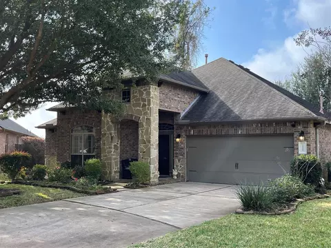 2420 Winter Trail Dr, Conroe, TX 77304