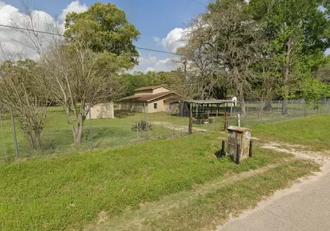18357 Pickering Rd, Conroe, TX 77302 photo 3