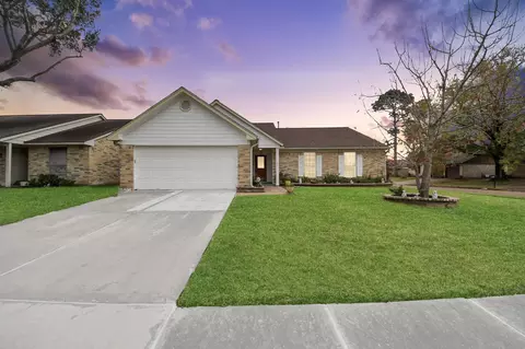 17702 Poppy Trails Ln, Houston, TX 77084