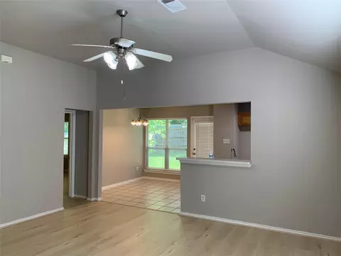 5739 Wandering Creek Dr, Richmond, TX 77469