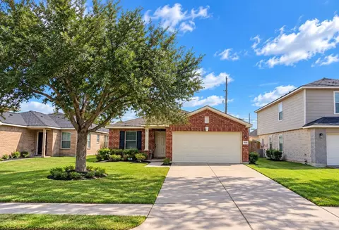 9219 Summer Valley Ln, Richmond, TX 77407