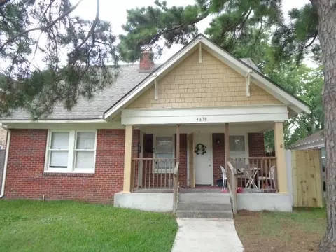 4618 Clay St, Houston, TX 77023