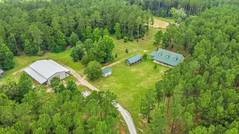 2187 Nettles Cemetery Rd, Livingston, TX 77351
