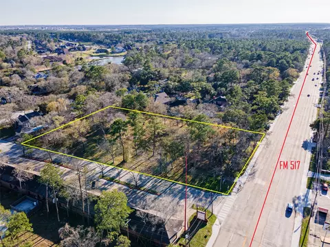 1810 Fm 517 Rd E, Dickinson, TX 77539