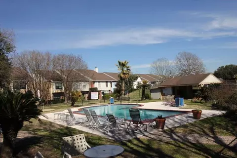 6601 Wanda Ln, Houston, TX 77074