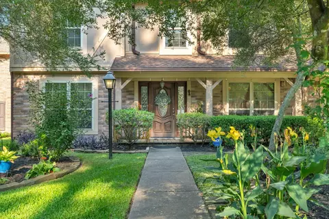 103 Breezy Point Pl, The Woodlands, TX 77381