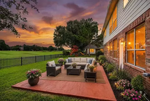 16230 S Southern Stone Dr, Houston, TX 77095