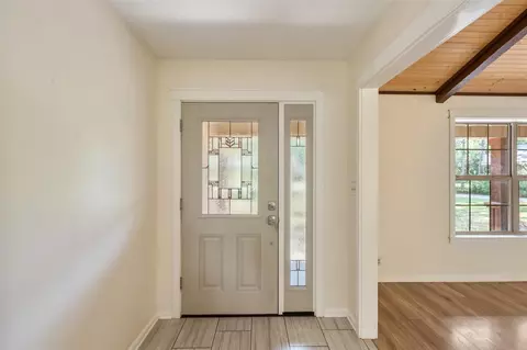 Entry Way - 71 Hiwon Dr, Conroe, TX 77304 photo 1 of 1
