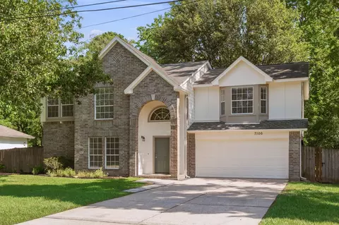 7106 Durango Dr, Magnolia, TX 77354