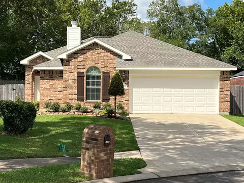 1826 Sherwood Forest Cir, League City, TX 77573