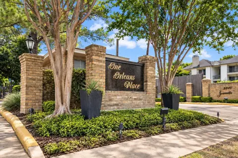 2800 Jeanetta St #2207, Houston, TX 77063