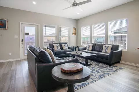 Living - 2295 Lobster, Crystal Beach, TX 77650 photo 3 of 4