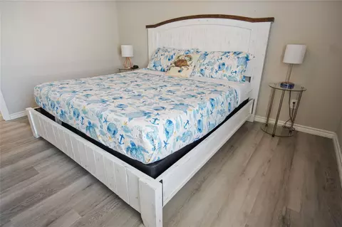 Bedroom - 2295 Lobster, Crystal Beach, TX 77650 photo 10 of 11