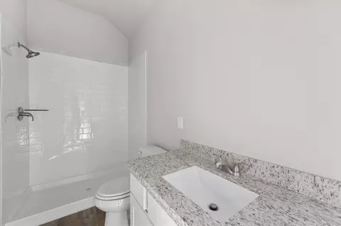 Bath - 9996 Elder St, Willis, TX 77318 photo 4 of 4