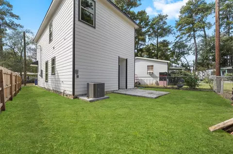 Exterior - 9996 Elder St, Willis, TX 77318 photo 1 of 1