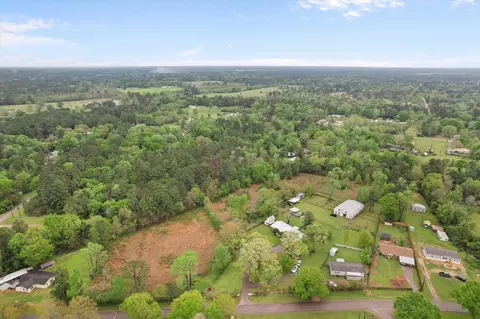 View/Area - 14036 Old Texaco Rd, Conroe, TX 77302 photo 2 of 2