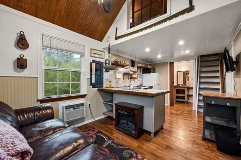 Living - 14036 Old Texaco Rd, Conroe, TX 77302 photo 1 of 1