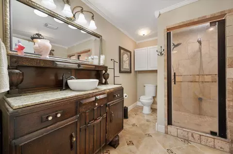 Bath - 14036 Old Texaco Rd, Conroe, TX 77302 photo 1 of 6
