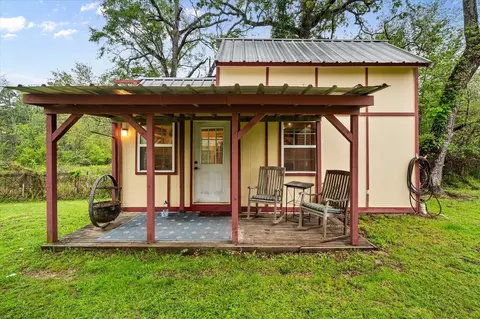 Exterior - 14036 Old Texaco Rd, Conroe, TX 77302 photo 3 of 5