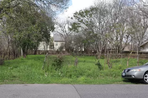 4213 Maggie St, Houston, TX 77051