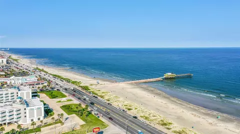 6102 Seawall Blvd #114, Galveston, TX 77551