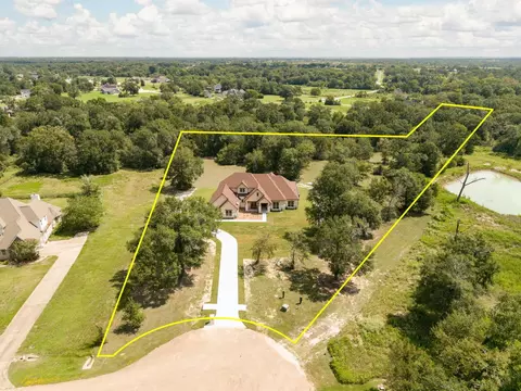 10222 Wessex Bnd, Iola, TX 77861