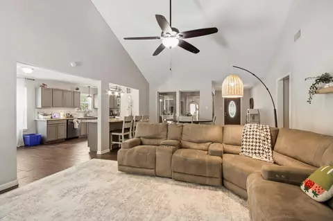 24902 Butterwick Dr, Spring, TX 77389 photo 5