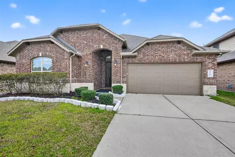 6515 Sterling Shores Ln, Rosenberg, TX 77471