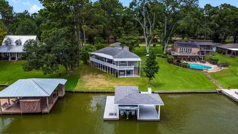 15134 Cozy Cove Ln, Willis, TX 77318