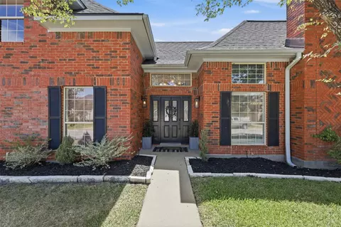 Exterior - 4723 Williamsburg Dr, Bryan, TX 77802 photo 3 of 4