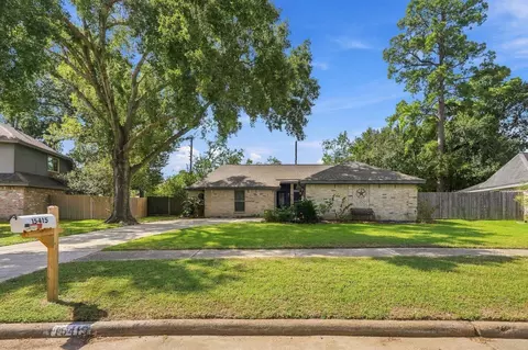 15415 Lago Villa Dr, Tomball, TX 77377