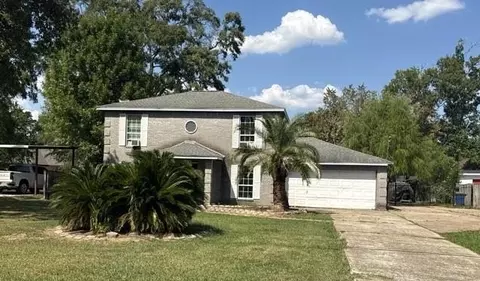 1902 Papoose Trl, Crosby, TX 77532