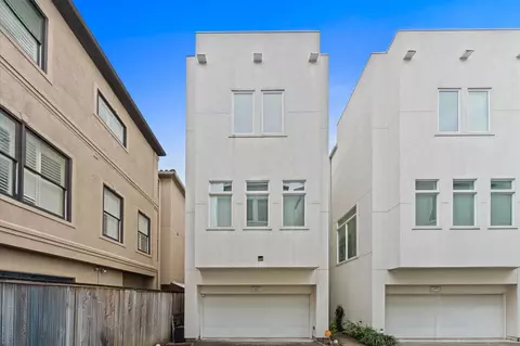 120 Pierce St, Houston, TX 77002
