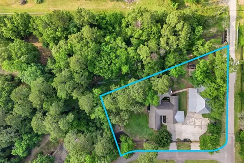 View/Area - 1680 Beech Dr, Conroe, TX 77385 photo 2 of 3