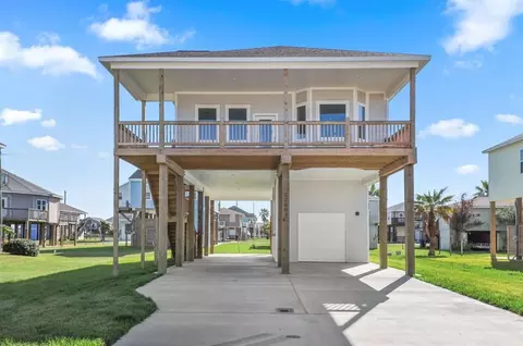 22803 Miramar Dr, Galveston, TX 77554