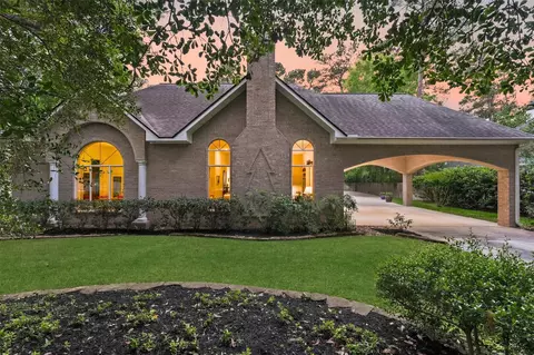 31403 Helen Ln, Tomball, TX 77375