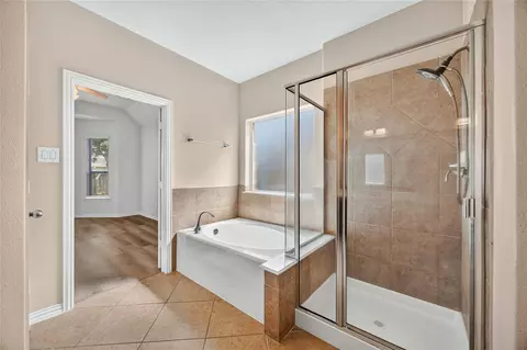 Bath - 3007 Cimarron Pass Dr, Spring, TX 77373 photo 3 of 6