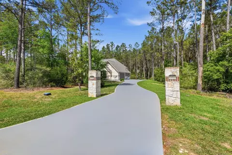 Exterior - 15516 Forest Grove Dr, Willis, TX 77378 photo 7 of 7
