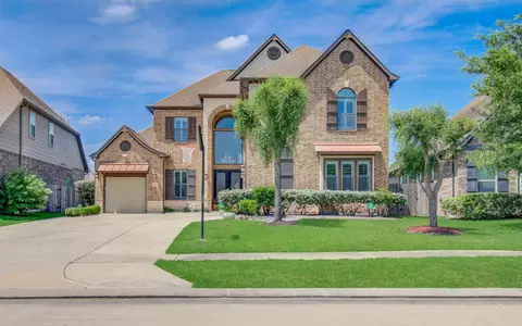 20014 Paloma Bay Ct, Cypress, TX 77433
