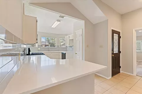 Entry Way - 4906 Meadowfox Pl, Spring, TX 77389 photo 2 of 2