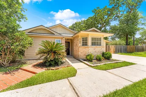 Exterior - 4906 Meadowfox Pl, Spring, TX 77389 photo 4 of 8