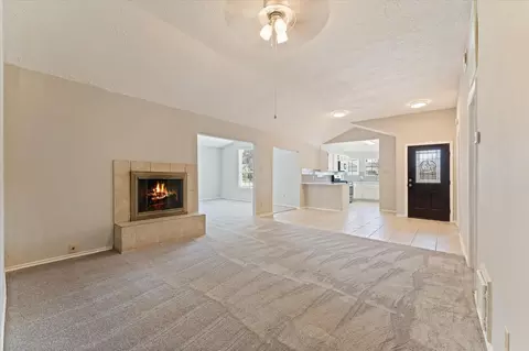 Living - 4906 Meadowfox Pl, Spring, TX 77389 photo 2 of 7