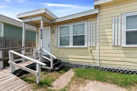 4324 Ball, Galveston, TX 77550
