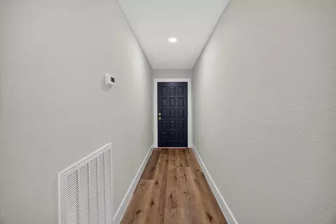 Entry Way - 6111 Sunnygate Dr, Spring, TX 77373 photo 2 of 2