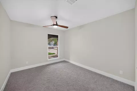 Bedroom - 6111 Sunnygate Dr, Spring, TX 77373 photo 3 of 9