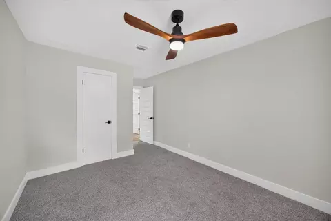 Bedroom - 6111 Sunnygate Dr, Spring, TX 77373 photo 4 of 9
