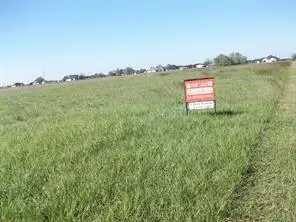378 Sandy Trl, Angleton, TX 77515 photo 2
