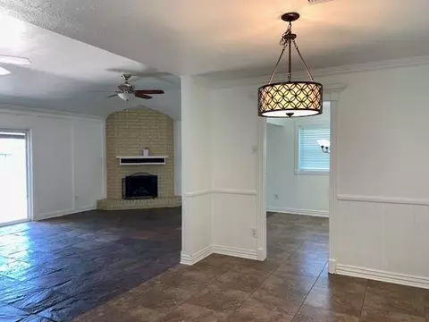 6650 Grove Field Ln, Houston, TX 77084