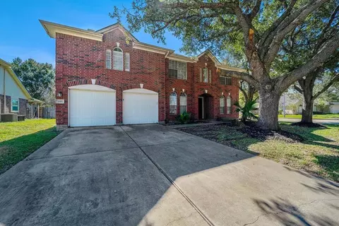 1819 Thistlebrook Ct, Fresno, TX 77545
